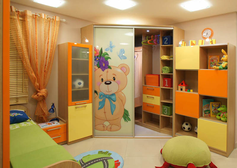 Детская комната и ее мебель. Все дополнительные стеллажи, шкафы